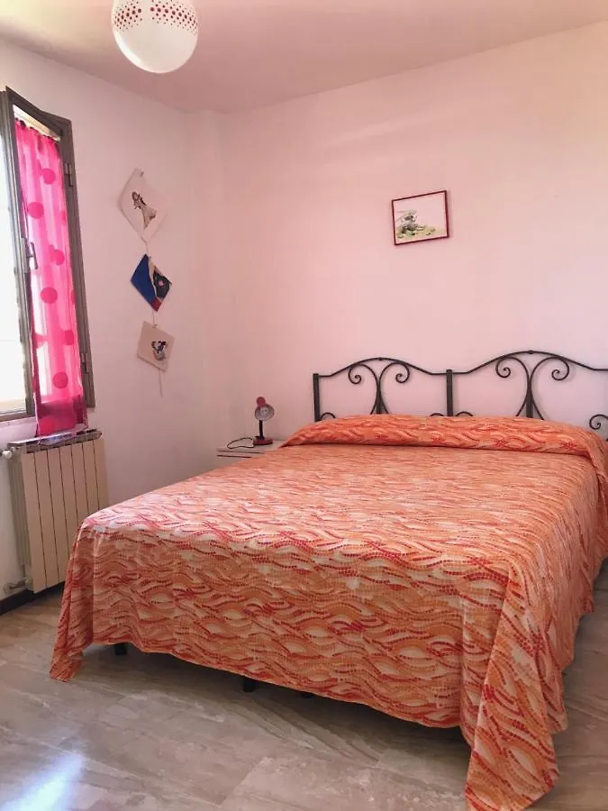 Casa Vacanze Arba Girasole Apartment